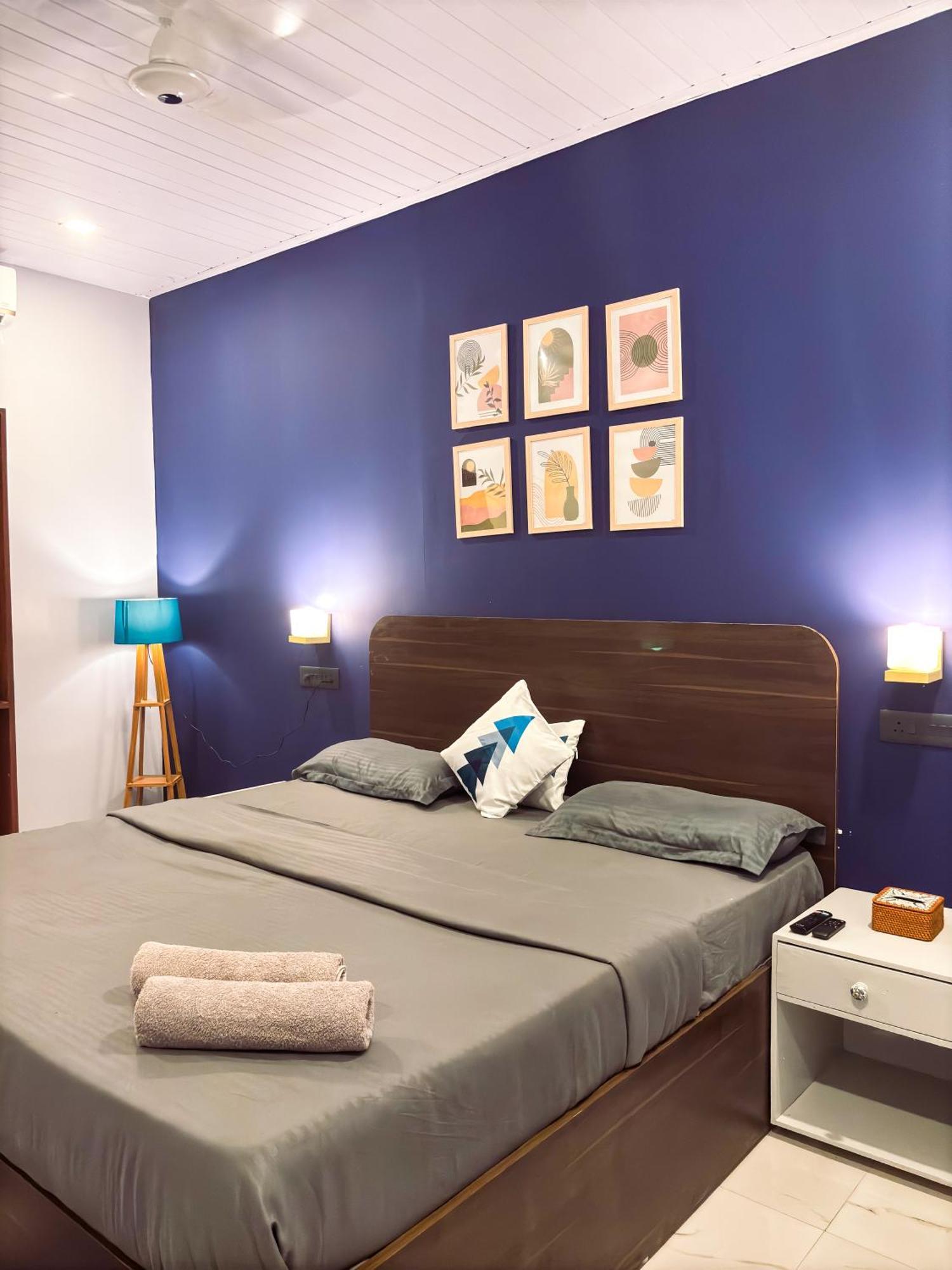 Traverse Luxe Hostel パロレム エクステリア 写真